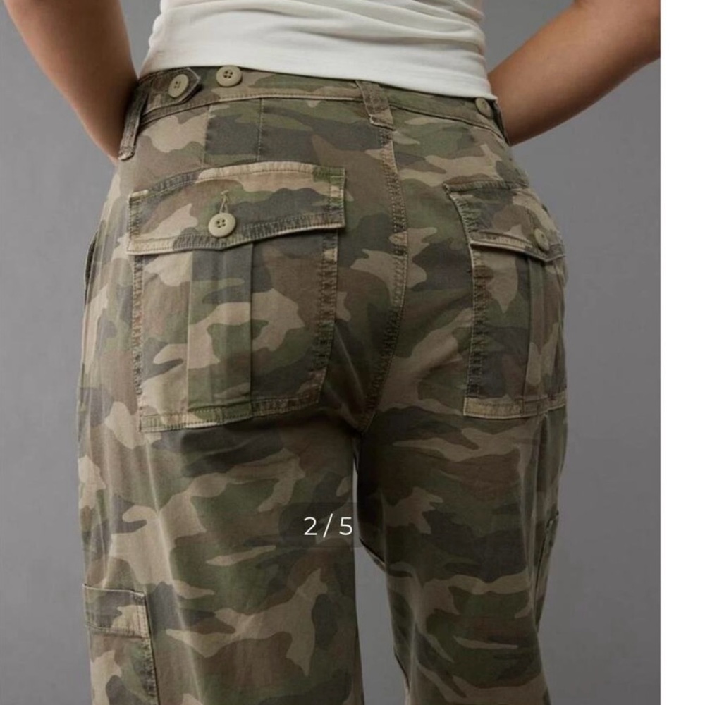 American Eagle Outfitters Women's Camouflage Cargo Pants - Green Brown